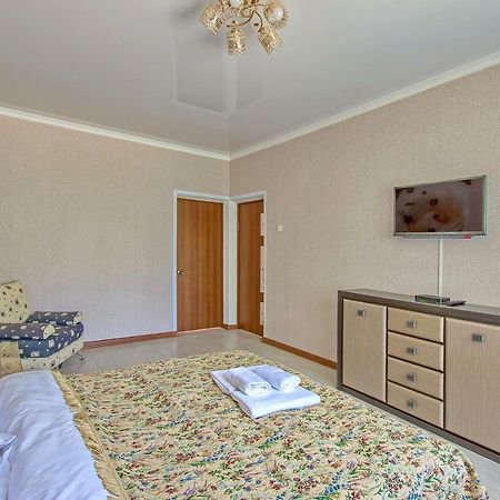 Cozy apartment on Rozybakiev 145. Atakent Ałma Ata Zewnętrze zdjęcie